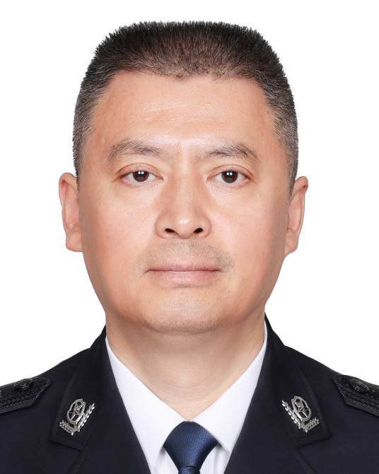 任开斌