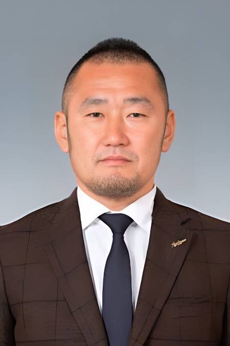 上村健一