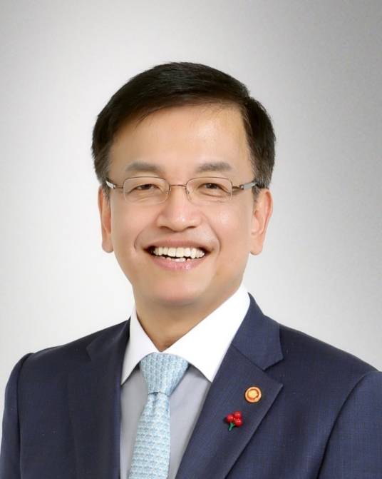 崔相穆