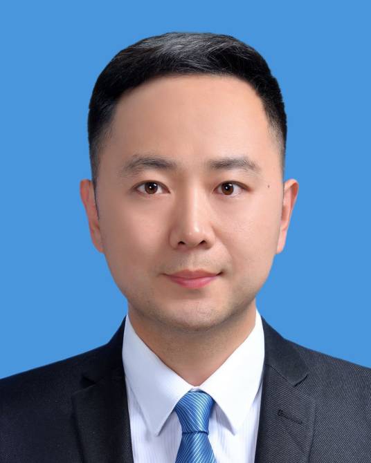 强强（陕西省汉中市留坝县人民政府原副县长）