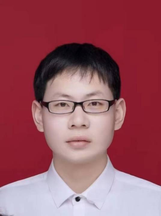 蔡奇（江西省九江市都昌县中馆镇人大副主席）