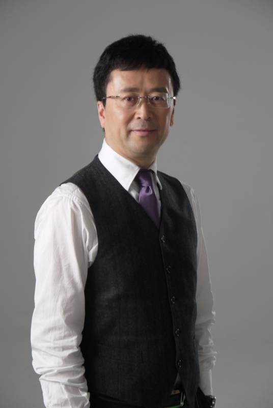 叶齐（新百伦领跑集团总裁）