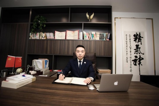 何华修