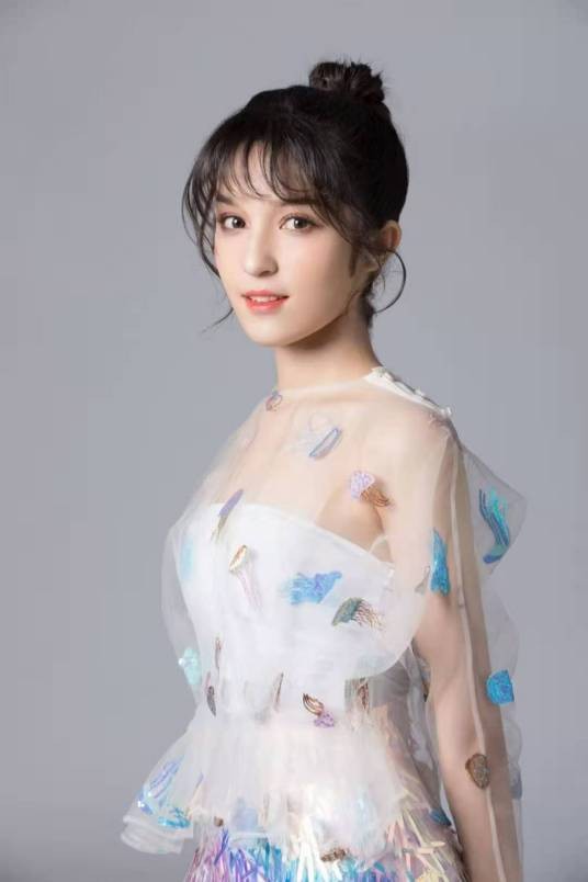 古丽米热（中国内地女演员）