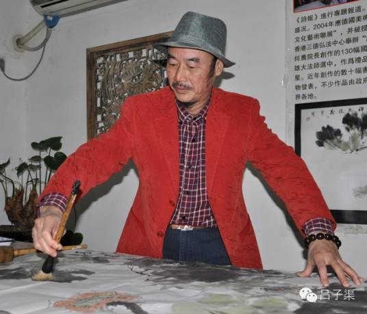 何农（原福安市美术家协会主席；香港禅画院院长）