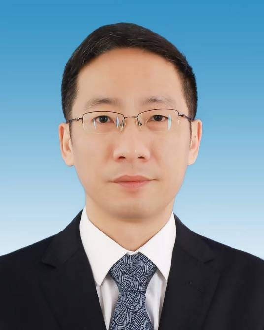 袁立（江西省九江市永修县委副书记、副县长、代理县长）