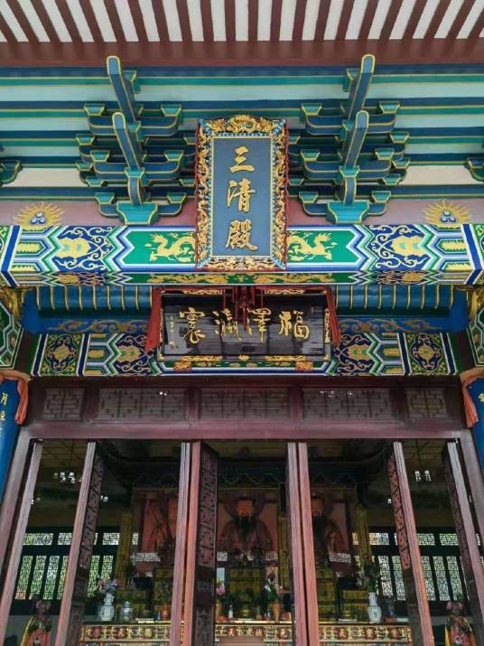 万灵三清殿