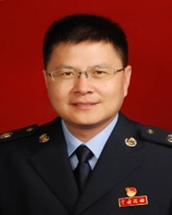 张新宇（国家税务总局驻马店市税务局党委书记、局长）