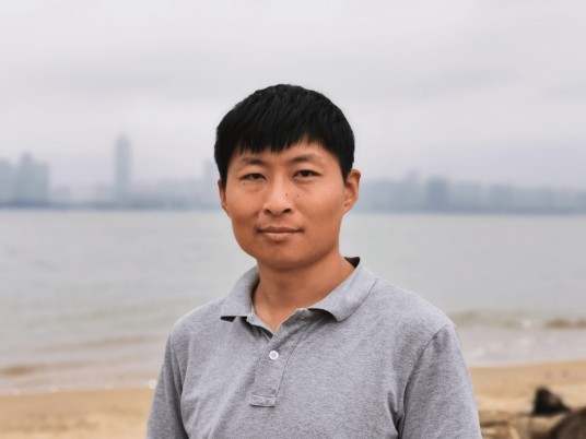 苏岩（海南大学人文学院讲师）