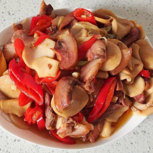 辣炒鸡腿菇
