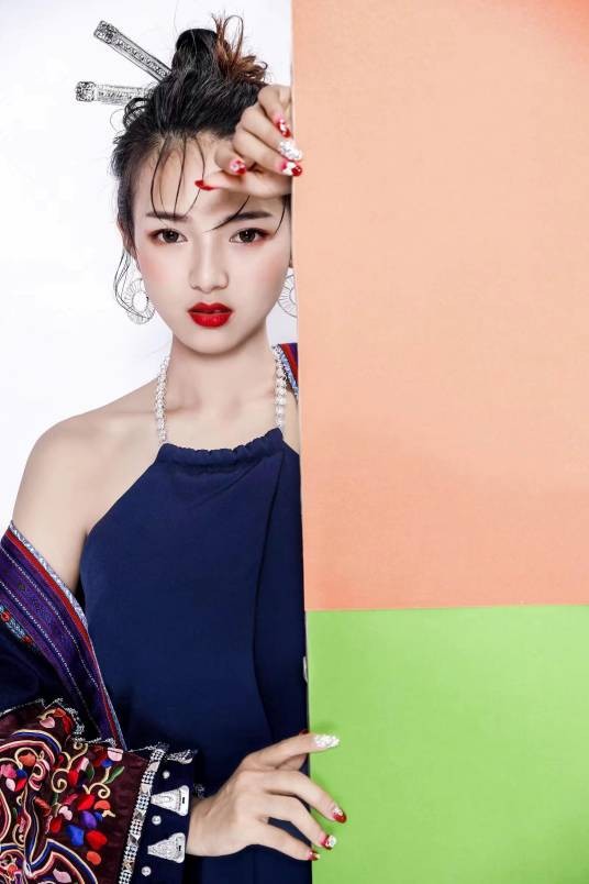 姜翠玉（中国内地女歌手、演员）