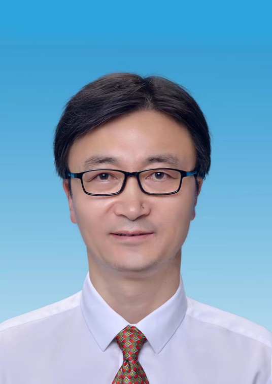李军（西华师范大学党委常委、副校长）