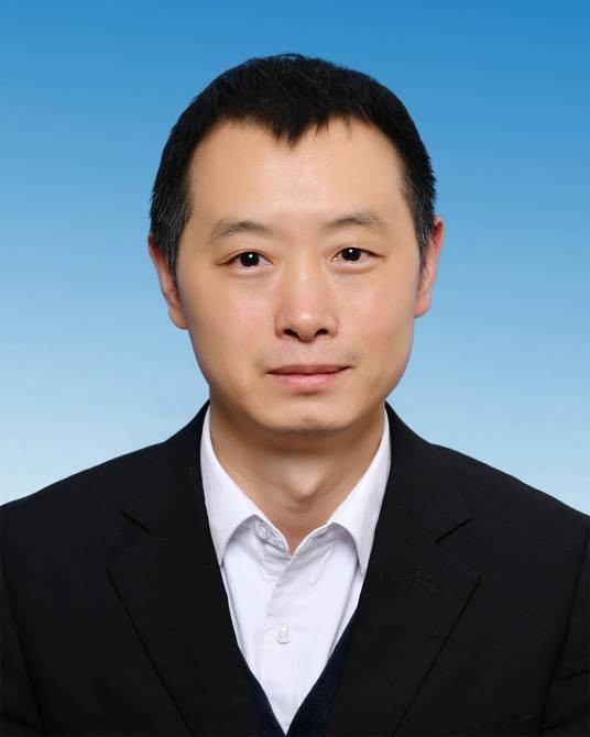 邓驰（四川省成都市成华区纪委常委、区监委委员）