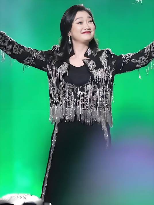 云彩收集册丨杨魏玲花