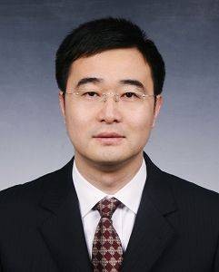 王峻（浙江省文化广电和旅游厅原党组成员、副厅长，四川省人民政府原副秘书长（挂职），浙江省驻川工作组原组长）
