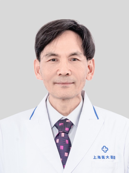 穆晓光（上海医大医院副主任医师）