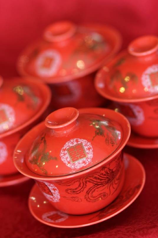改口茶（中国传统婚礼中的一种礼仪）