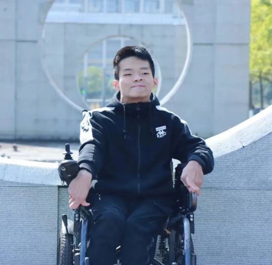 姚俊鹏