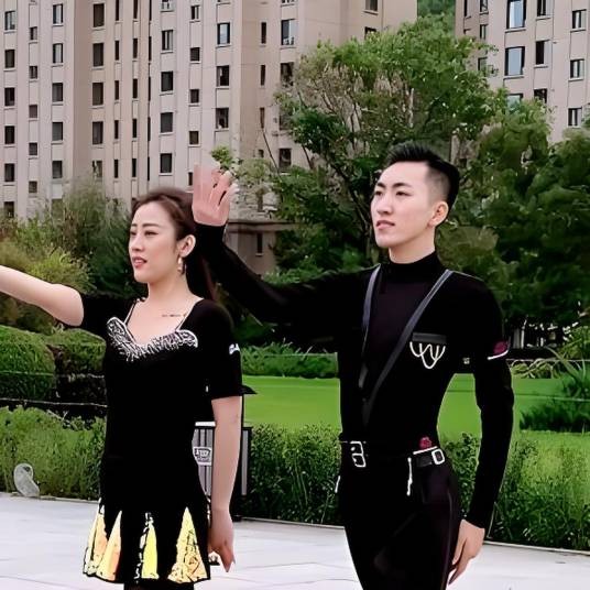 鲜妈妈 爱跳舞