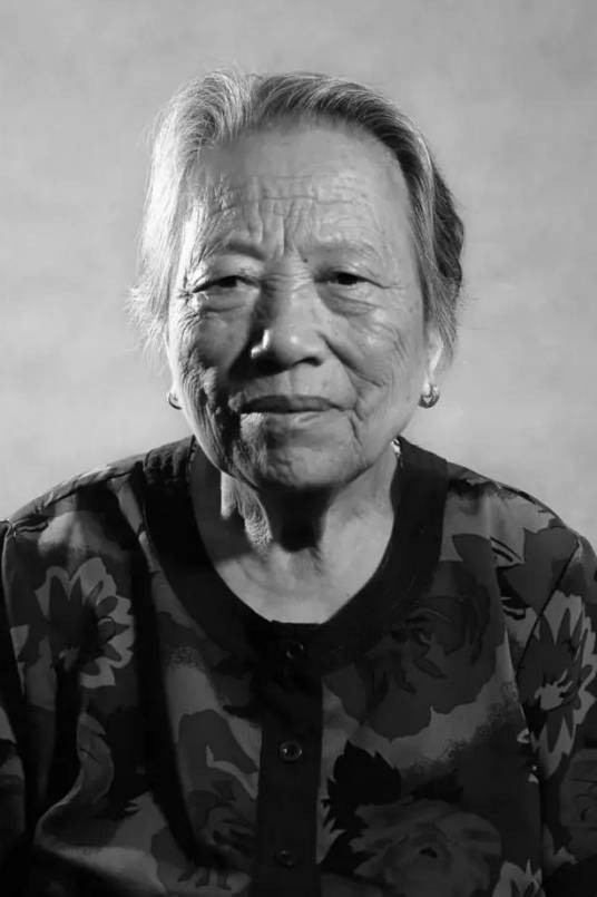 石秀英（南京大屠杀幸存者）