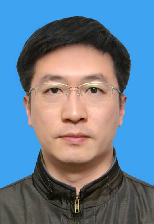 邱毅（广西壮族自治区玉林市陆川县人民政府原副县长）