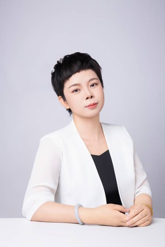 李佳念（刑事辩护、刑事控告领域律师）