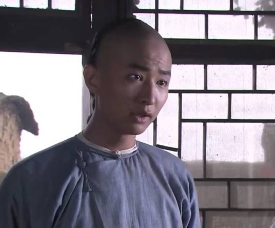 哈哈蓝珠色