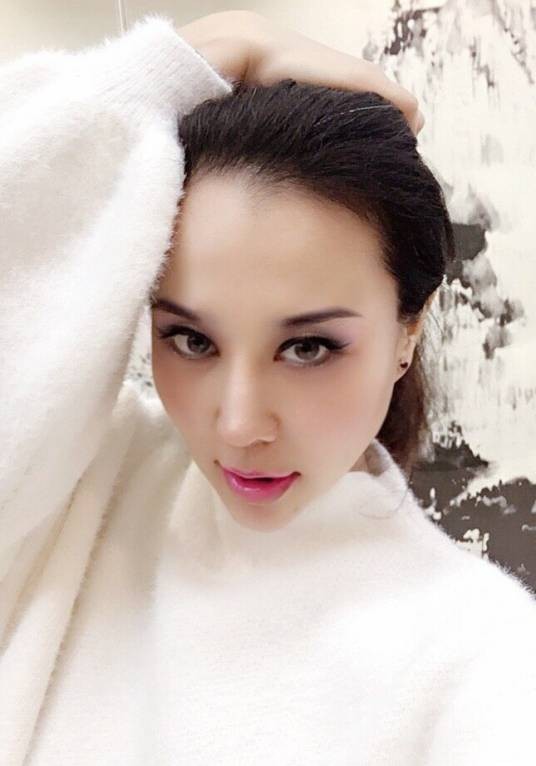 韦毓雯
