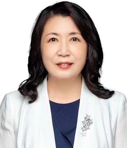 赵淑萍（山东省第十四届人大代表，青岛市妇女儿童医院妇科中心主任）