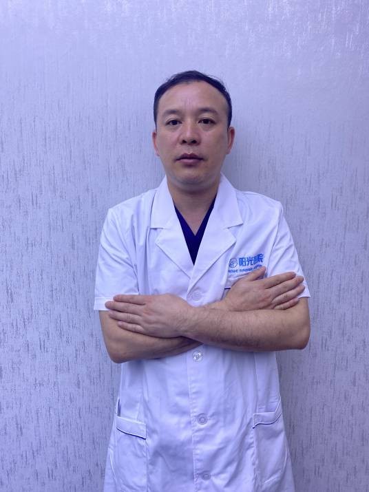 吴亚文（任城仁和阳光医院执业医师）