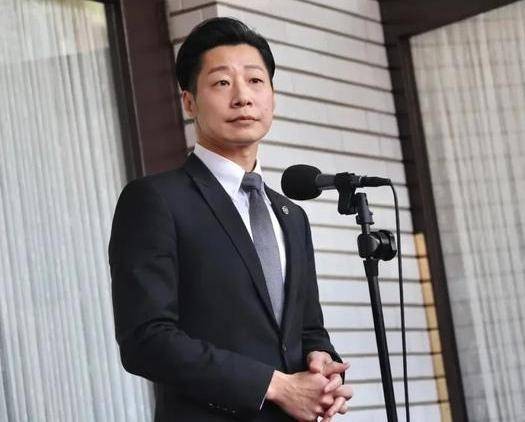 林昶佐