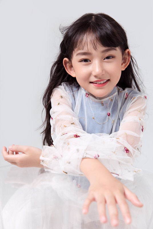 曹博轩（中国内地女童星演员）