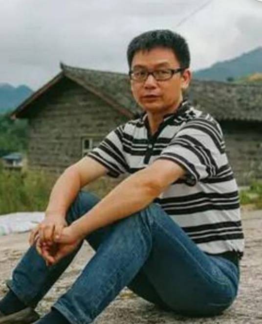 余剑锋（中国重庆永和会计师事务所主任会计师）