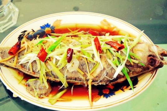 清蒸鲈鱼(菜品)