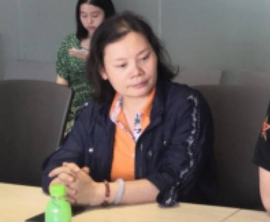 曹丽琴（新希望乳业股份有限公司原董事）