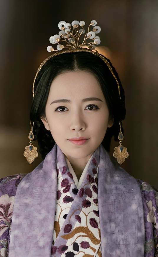 岫玉（电视剧《皓镧传》中的角色）