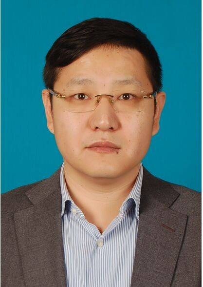 姜霖(辽宁捷程伟业网络传媒有限公司董事长)