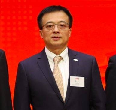 华山（阳光财产保险股份有限公司总经理、董事）