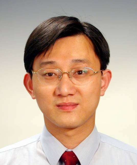 林明（上海第九人民医院眼科主任医师）