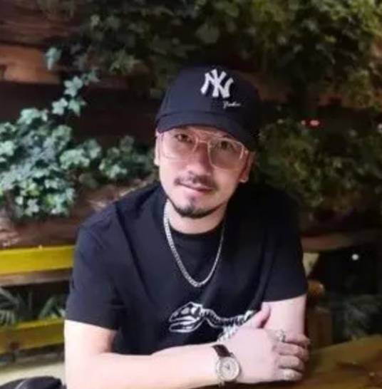 一万个我愿意