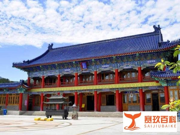 18元一日游被带去参观墓地？墓地是旅游景点吗？