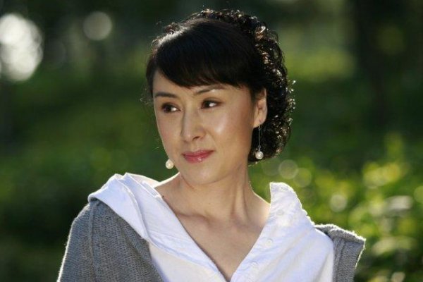 康熙王朝董鄂妃的扮演者