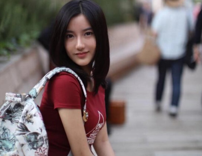 彭菲茗高考多少分进清华