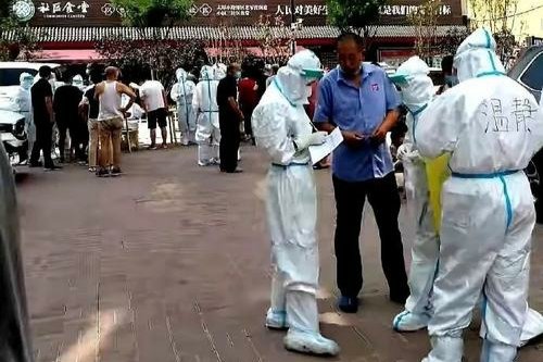 兰州一小区采样人员阳性，官方通报！这是咋回事？