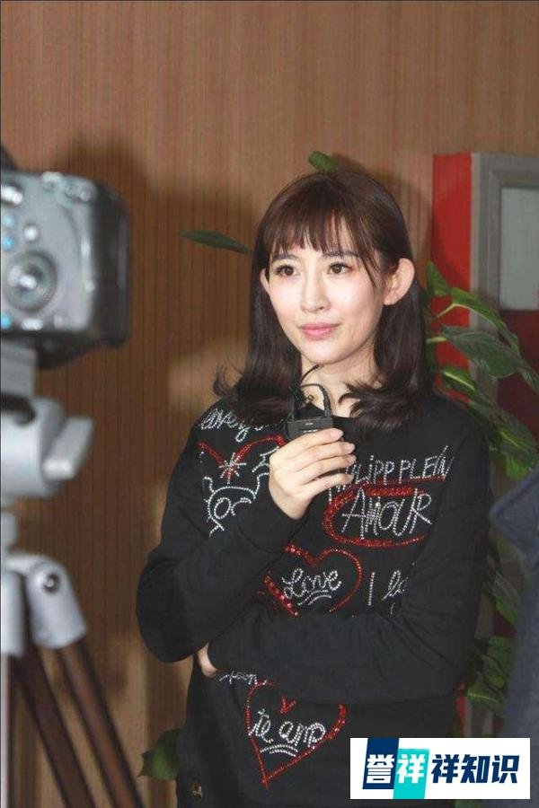 《北京邻居》拿下第七届国际戏剧优秀剧目奖 主演张溪芸意外受伤