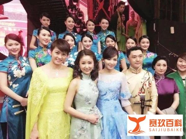梁咏琪:23岁和郑伊健一吻定情,35岁嫁给西班牙人,今很幸福
