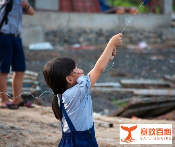 父亲卖渔具为罕见病儿子续命12年，见证坚持意义！