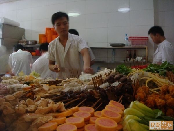 万记麻辣烫的品牌故事