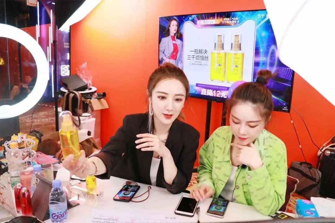 薇娅严选被强制执行40.50万元，该公司与薇娅有关吗？