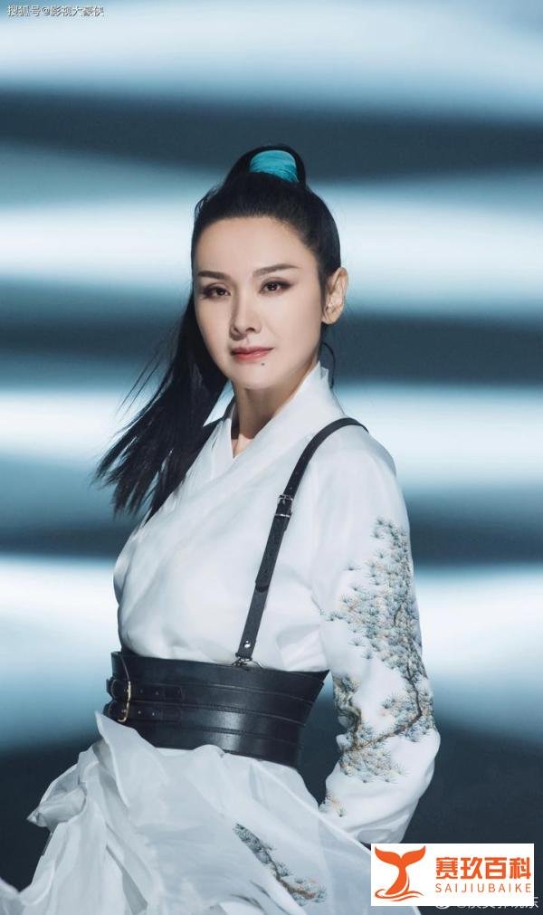 程丽莎被浪姐淘汰,郭晓冬叫她回家做饭,遭网友群怼